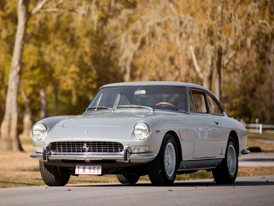  Ferrari 330 GT 2+2 (Series II) 1965 года  (фото 38 из 43)